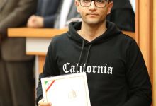 گزارش تصویری مراسم اختتامیه اولین  المپیاد ورزشی دانشجویان و تجلیل از مقام آوران ورزشی دانشگاه